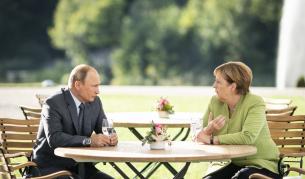 Президентът на Русия Владимир Путин и германският канцлер Ангела Меркел