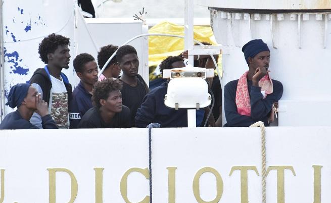 Италия заплаши ЕС, ако друг не вземе мигрантите