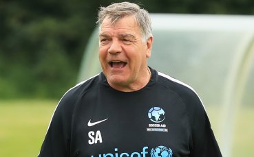 Алърдайс и Невил се сдърпаха заради Емери