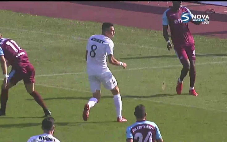 Гол с глава даде аванс на Етър