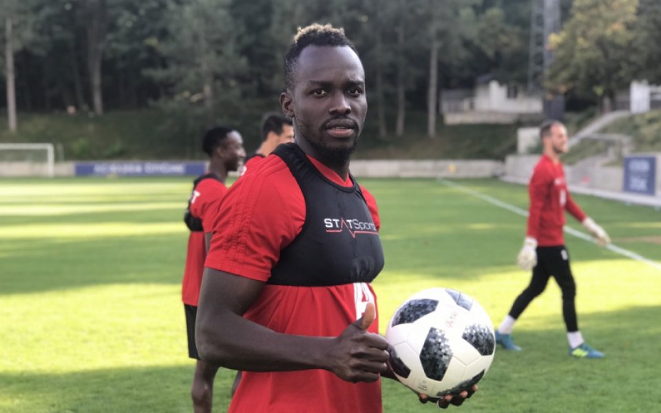 ЦСКА иска над 2 милиона евро за водещия си реализатор