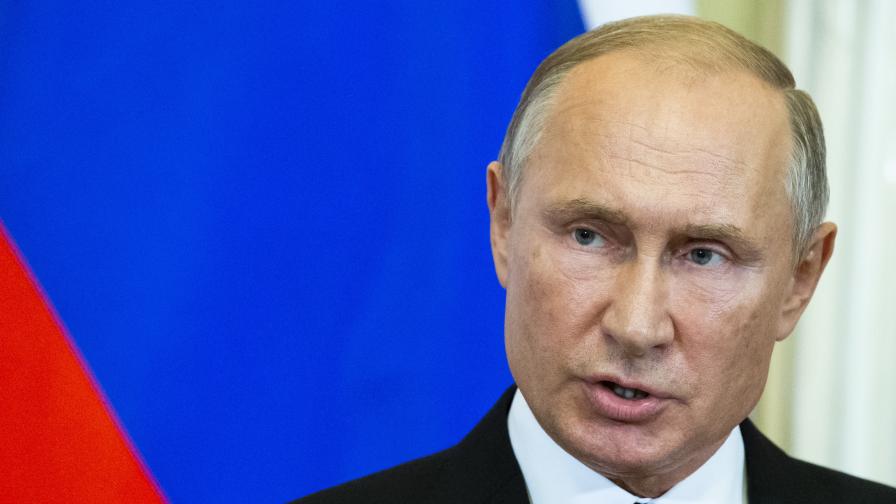 Речта на Владимир Путин ужасно напомня на… Хитлер