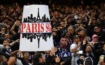 Феновете на Пари Сен Жермен от обединението Collectif Ultras Paris