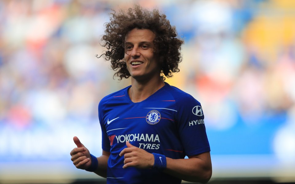 Давид Луис сложи подписа си под нов договор с Челси,