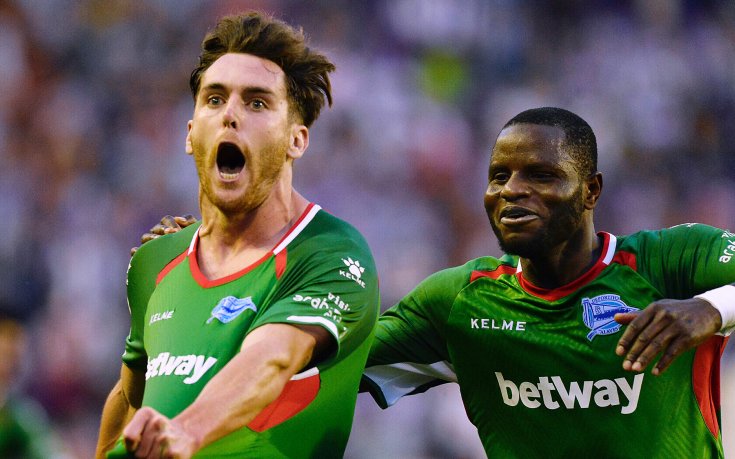 Алавес ускори на пета