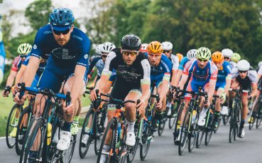 Галактическо предизвикателство – българи стигат до Луната с велосипед