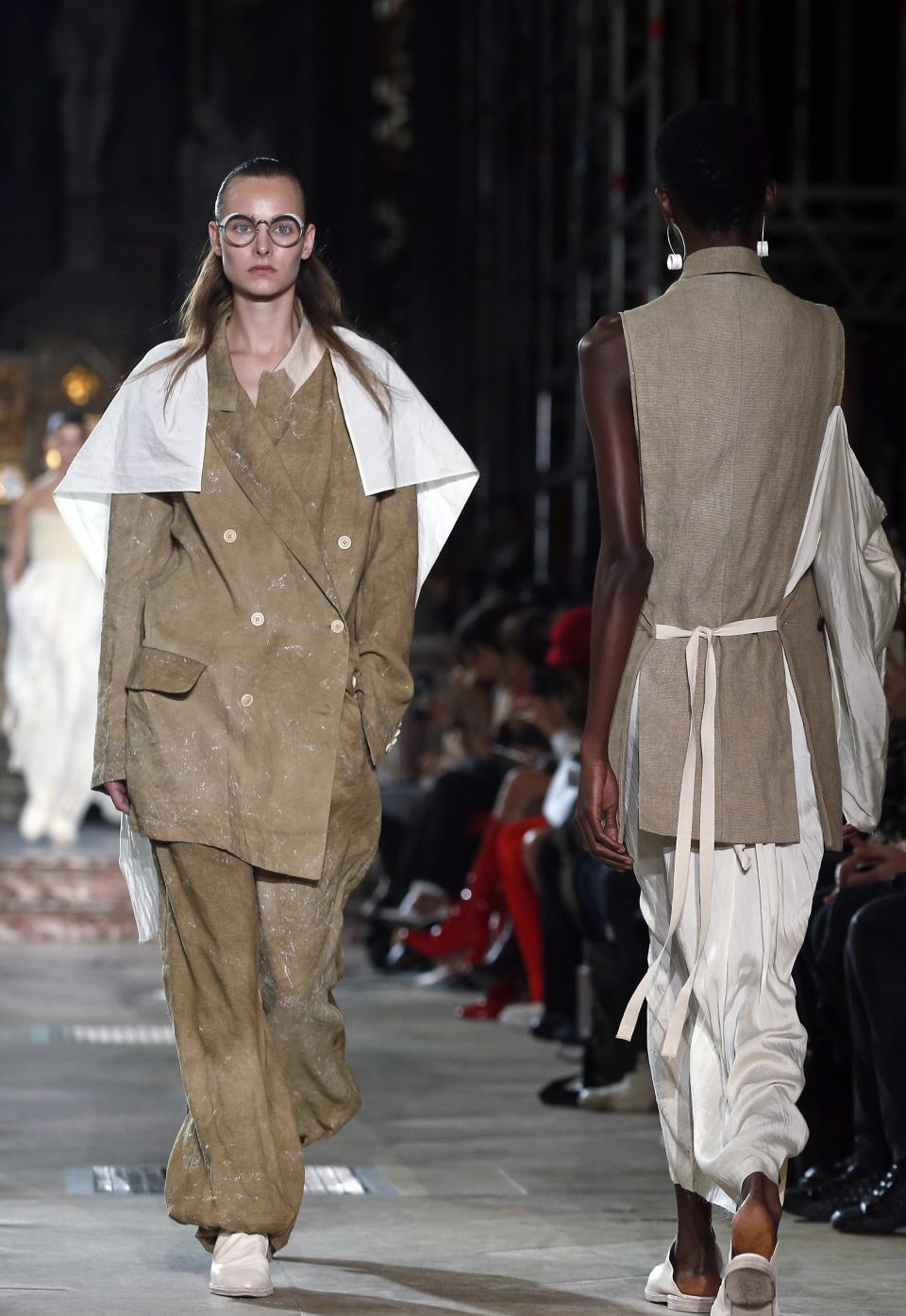  модели дефиле ревю 