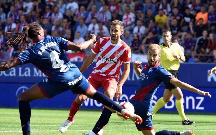 Дузпа съживи Уеска в Ла Лига