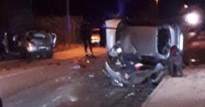 Двама души загинаха при тежка катастрофа с автомобил с българска