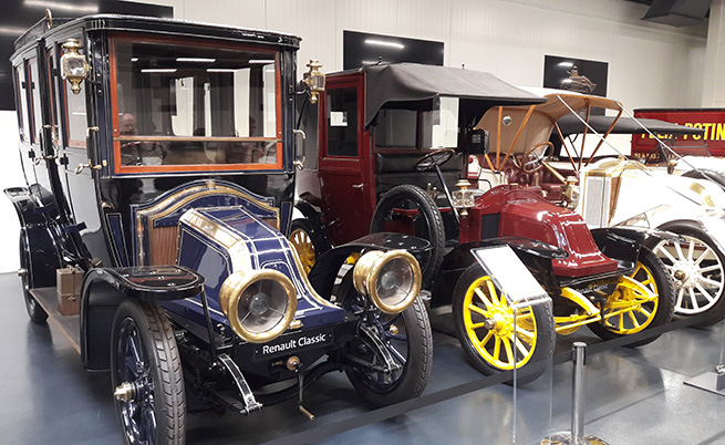  Нямаше да допускам, че са придвижване, в случай че не ги бях видял онлайн предходния ден на площад 