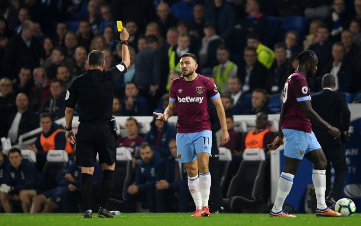 Изкуствен пенис на мач от Висшата лига