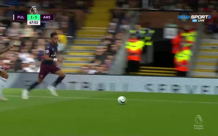 Страхотно изпълнение от Арсенал