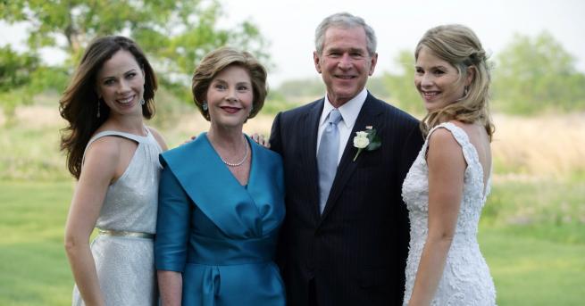По малката дъщеря на Джорд Буш младши Барбара се омъжи за годеника