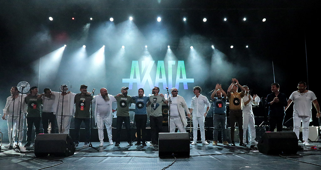 Една от най-популярните български групи "Акага“, отпразнува 27 години от създаването си в зала 1 на НДК.