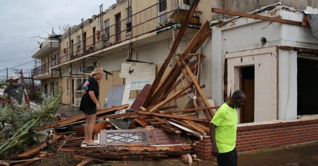 Ураганът Майкъл остави след себе си невъобразимо опустошение след като