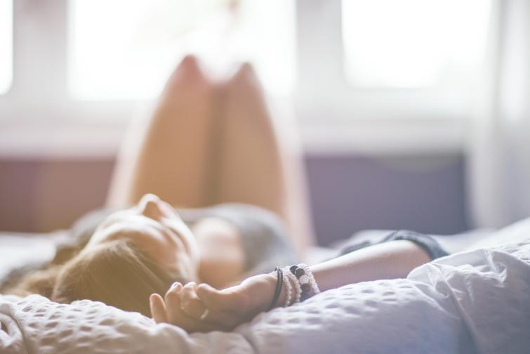 секси поведение 7 типа жени легло
