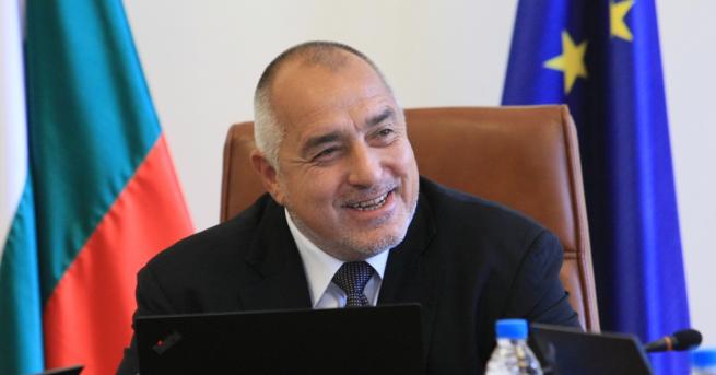 България Премиерът Борисов кръсти внуците си Бойко и Иван вече