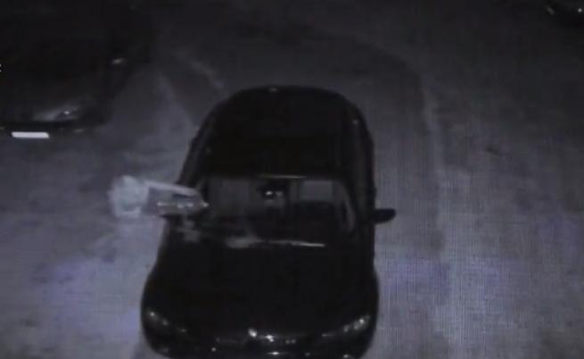  Хладнокръвно палят коли, задържани няма 