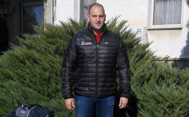 Петър Стойчев тръгна за Антарктида