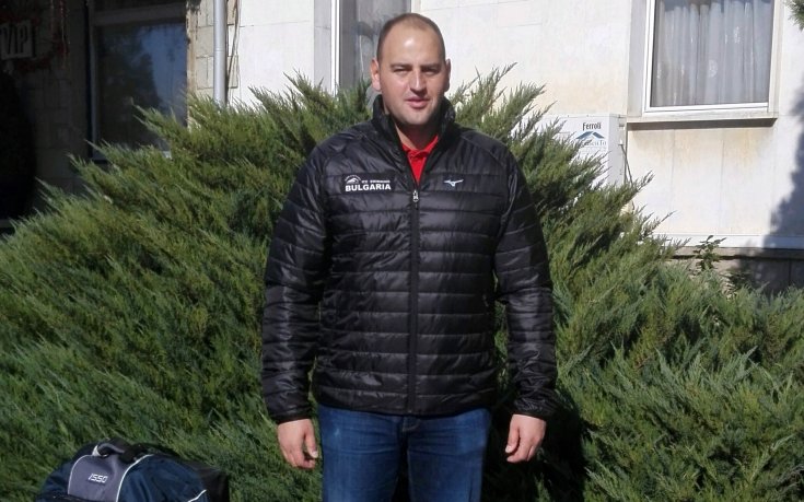 Петър Стойчев тръгна за Антарктида