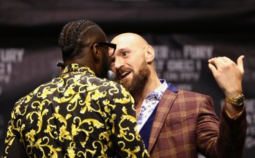 Руска боксова звезда прогнозира Фюри - Уайлдър