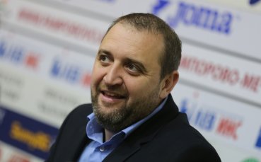 Селекционерът на женския национален отбор на България по волейбол Иван Петков