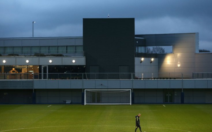 Манчестър Сити ще строи база в Лондон