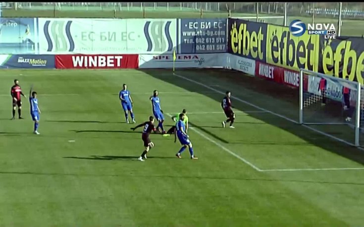 Не зачетоха гол на Локо Пд, правилно ли беше?