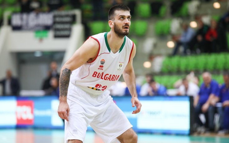 Един от най-добрите гардове в България спира с баскетбола