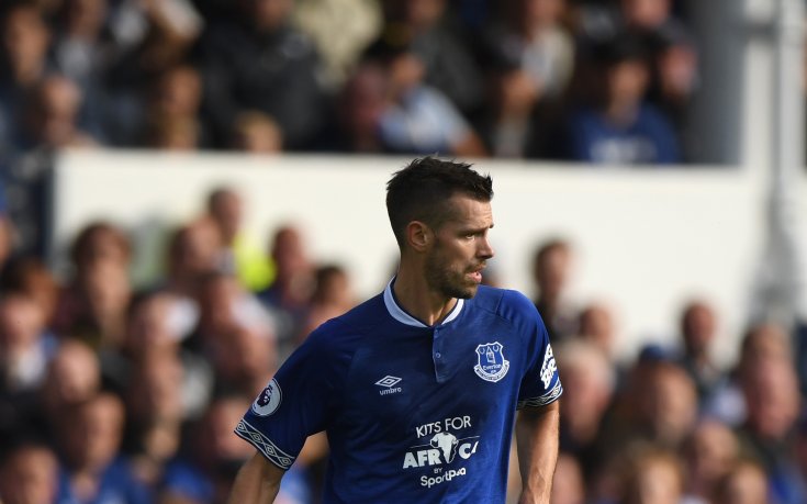 Бивш халф на Юнайтед пред завръщане във Франция