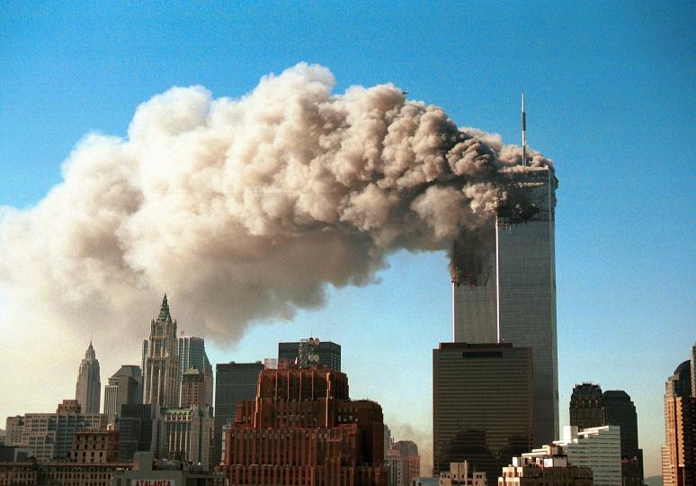 <p>Атентатът срещу Световния търговски център в Ню Йорк - 11 септември 2001 г. &bdquo;Разгромяващ пожар в сърцето на Новия Вавилон ще разтресе земята. Две скали ще воюват дълго време&rdquo;.</p>