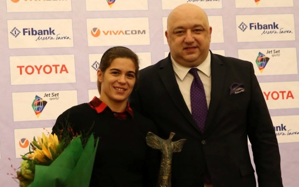 Красен Кралев награди медалистите от Световното първенство по борба