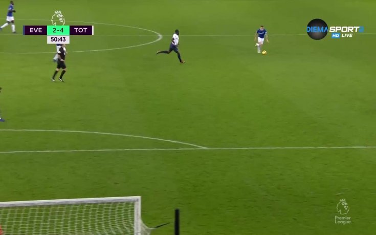 Евертън намали преднината на Тотнъм