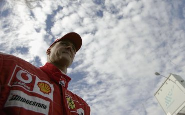 Легендата във Формула 1 Михаел Шумахер е дошъл в съзнание