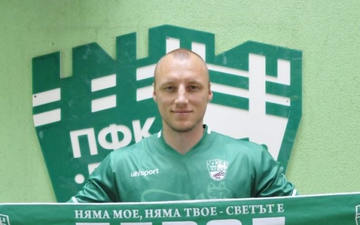 Славия привлича Иван Иванов