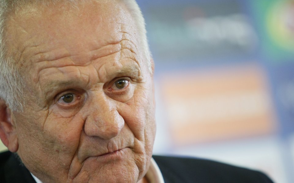 ЦСКА ще играе с първия отбор на Люпко Петрович -