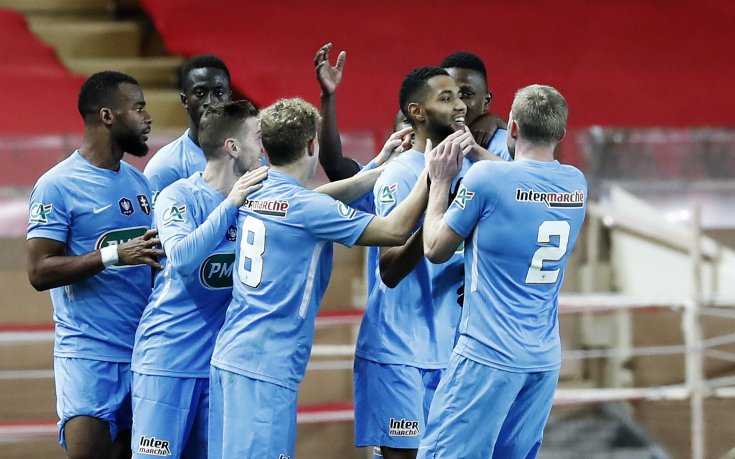 Метц спря устрема на Олимпик Марсилия