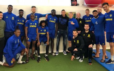 Трагедията със Сала не отменя плащанията на Кардиф