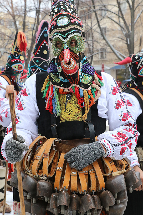 "Сурва" в Перник 2019