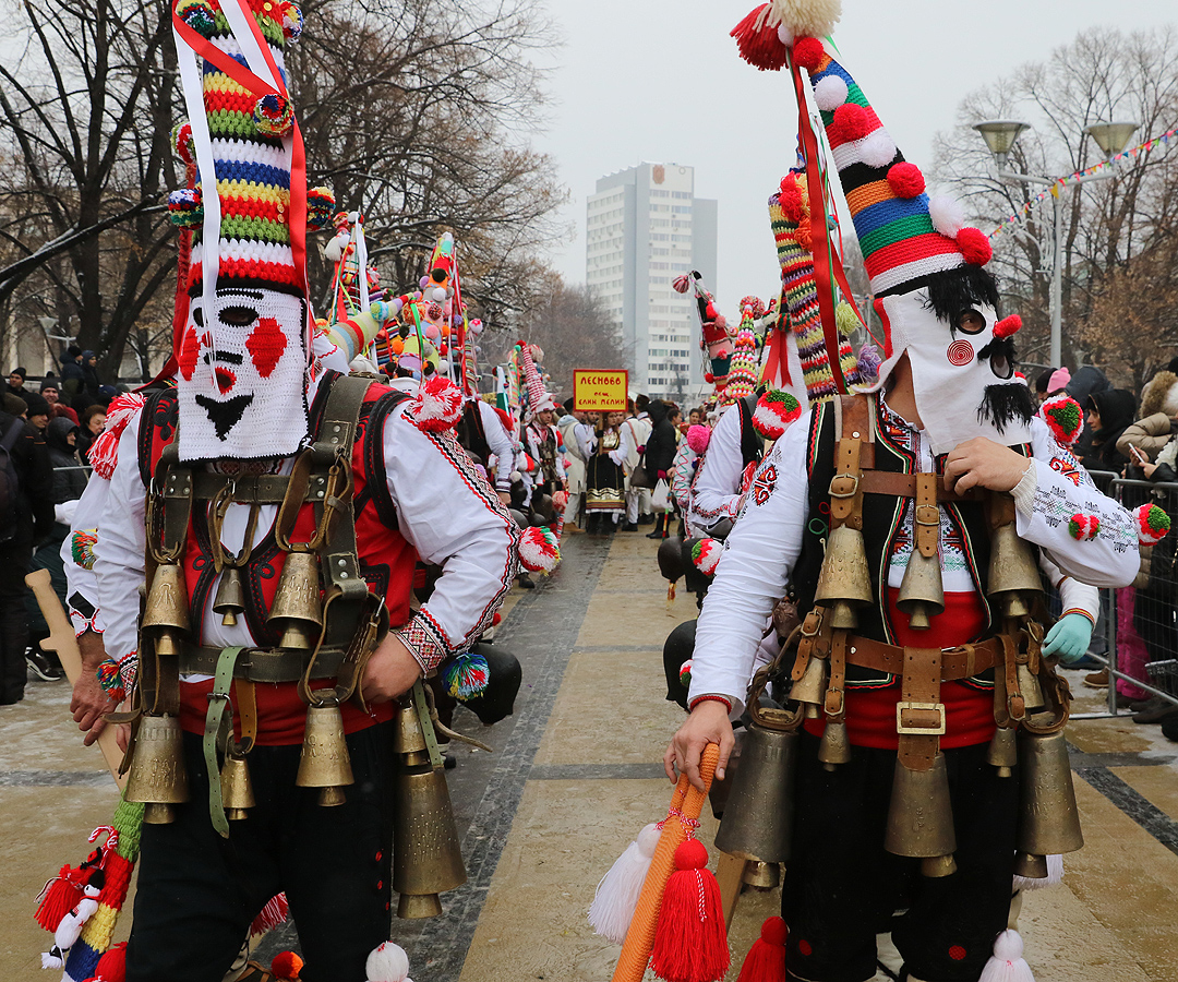 "Сурва" в Перник 2019