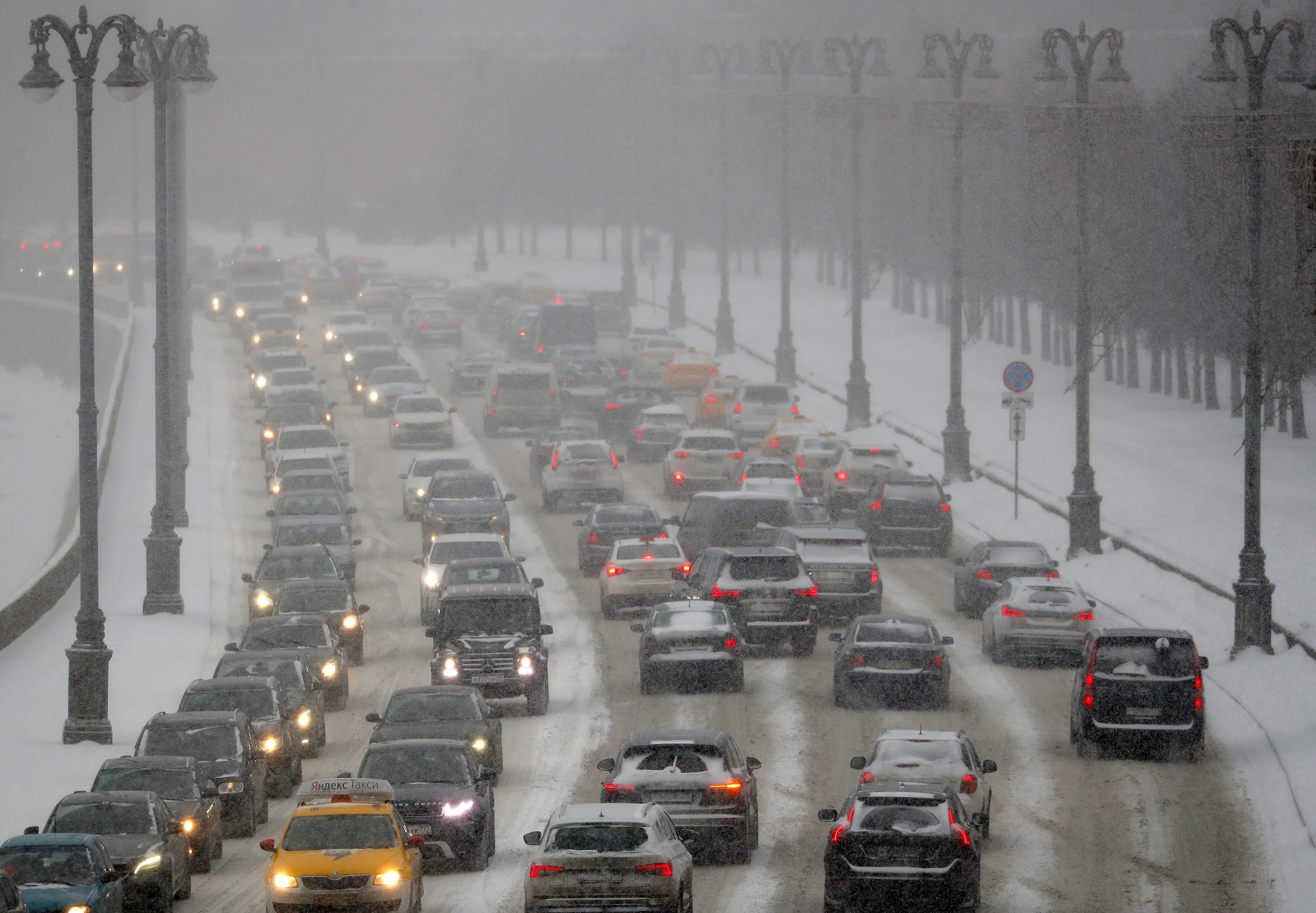 Невиждан от 70 г. снеговалеж в Москва