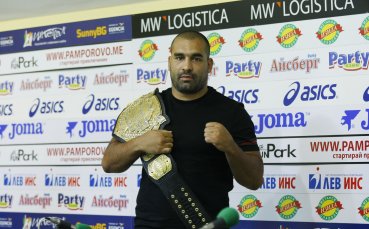 Най успешният български боец в ММА Благой Иванов ще се завърне