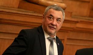 Симеонов повежда листата на НФСБ