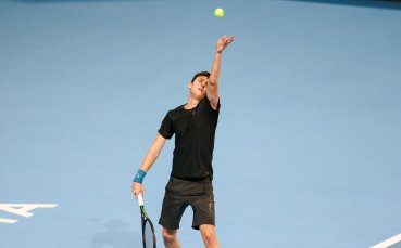 Държавният шампион по тенис на открито Александър Лазаров отпадна на