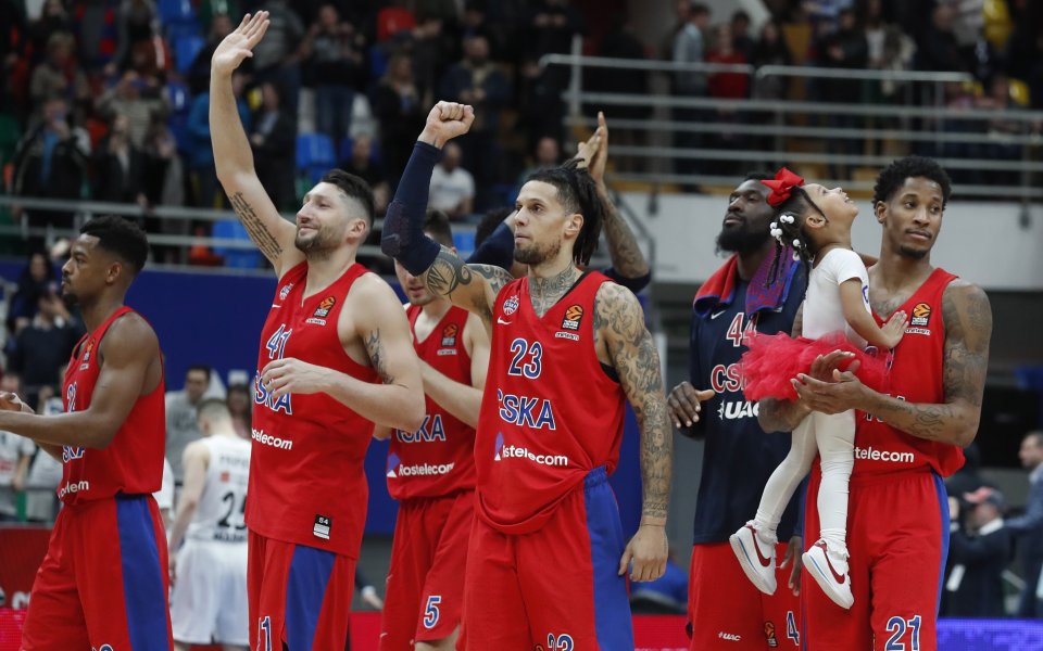 Баскетболната Евролига излъчва своя шампион този уикенд