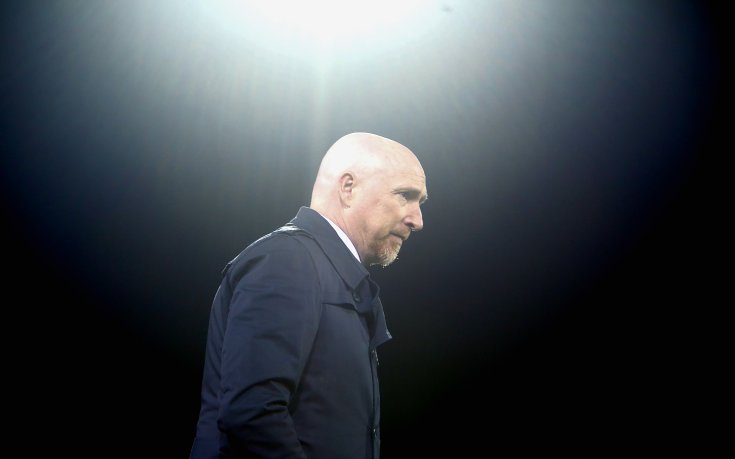 Десподов може да очаква нов треньор в Каляри