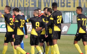 Ботев обяви програмата до Славия, загрява с Марица