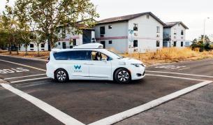<p>Waymo лидер, а Uber и Apple изостават с много</p> <p>Waymo лидер, а Uber и Apple изостават с много</p>