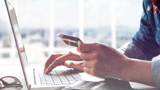  <p>Глобиха с 1 млн. лева една от най-големите банки у нас</p> 