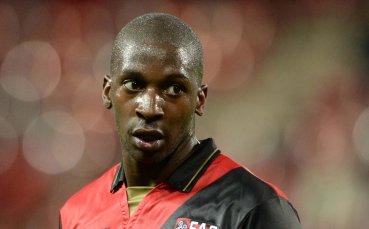 Нечувано: Футболист с травма след присаждане на брада